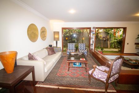 Sala de casa à venda com 4 quartos, 430m² em Santo Amaro, São Paulo