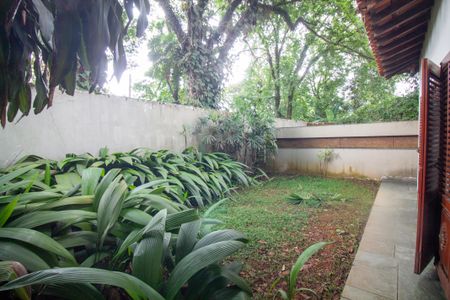 Casa à venda com 430m², 4 quartos e 4 vagasJardim dos Quartos 