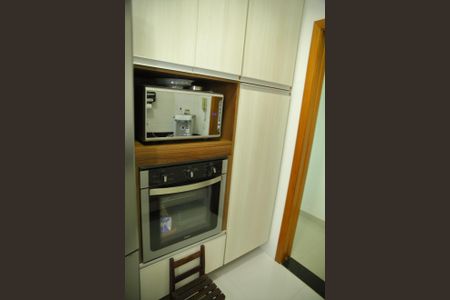 Apartamento à venda com 75m², 3 quartos e 1 vagaCozinha 