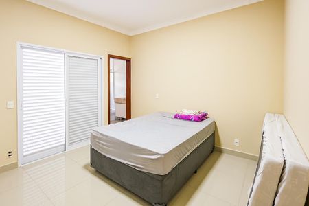 Casa de condomínio para alugar com 248m², 4 quartos e 4 vagas Casa de condomínio para alugar com 248m², 4 quartos e 4 vagasSuite 1