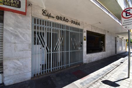 Apartamento para alugar com 161m², 3 quartos e sem vagaFachado do condomínio