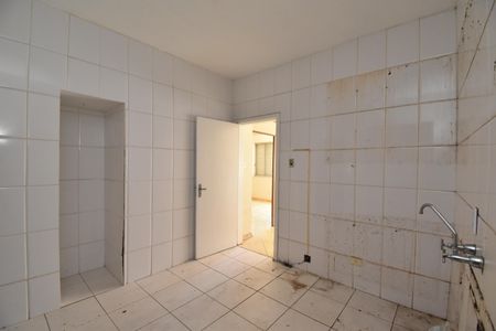 Apartamento para alugar com 161m², 3 quartos e sem vagaCozinha