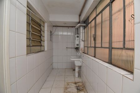 Apartamento para alugar com 161m², 3 quartos e sem vagaÁrea de Serviço