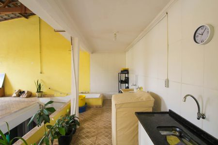 Casa à venda com 400m², 2 quartos e 2 vagas Casa à venda com 400m², 2 quartos e 2 vagasÁrea de Serviço