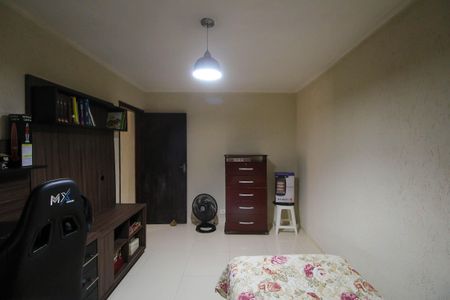 Casa à venda com 400m², 2 quartos e 2 vagas Casa à venda com 400m², 2 quartos e 2 vagasQuarto 2