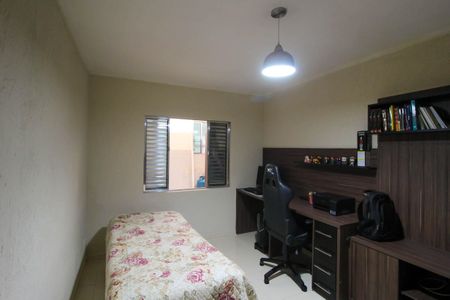 Casa à venda com 400m², 2 quartos e 2 vagas Casa à venda com 400m², 2 quartos e 2 vagasQuarto 2