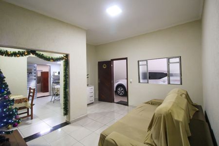 Sala de casa à venda com 2 quartos, 400m² em Jardim Colorado, São Paulo