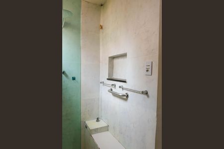 Banheiro de apartamento à venda com 1 quarto, 70m² em Todos Os Santos, Rio de Janeiro