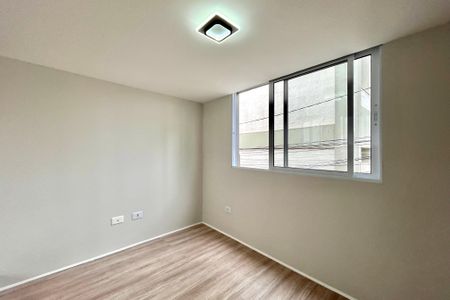 Sala de casa para alugar com 1 quarto, 40m² em Vila do Encontro, São Paulo