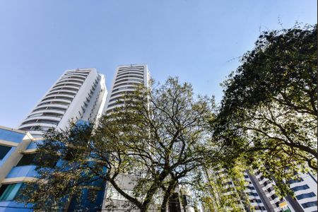 Apartamento à venda com 85m², 2 quartos e 2 vagasFachada