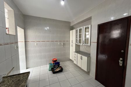 Apartamento para alugar com 76m², 2 quartos e 1 vagaCozinha