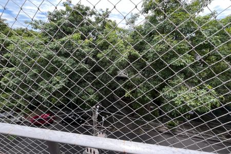 Apartamento para alugar com 76m², 2 quartos e 1 vagaVaranda