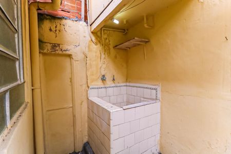 Casa para alugar com 50m², 1 quarto e sem vagaÁrea de Serviço