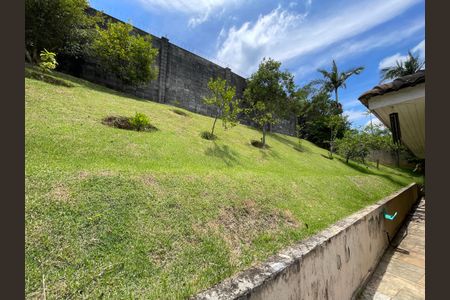 Casa de condomínio para alugar com 505m², 4 quartos e 6 vagasQuintal