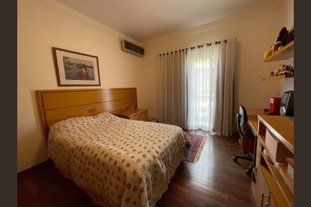 Casa de condomínio para alugar com 505m², 4 quartos e 6 vagasSuíte 2