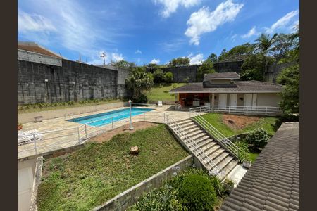 Casa de condomínio para alugar com 505m², 4 quartos e 6 vagasPiscina