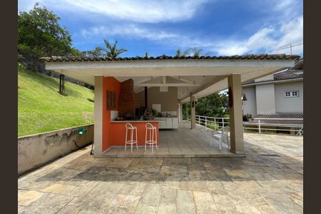 Casa de condomínio para alugar com 505m², 4 quartos e 6 vagasChurrasqueira