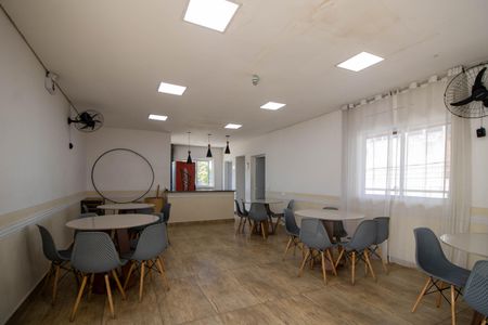 Apartamento para alugar com 50m², 3 quartos e 1 vagaÁrea comum - Salão de festas