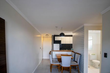 Sala de apartamento para alugar com 3 quartos, 50m² em Jardim Elizabete, Taboão da Serra