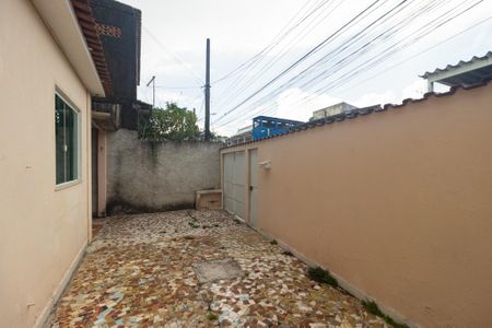 Casa para alugar com 80m², 2 quartos e 3 vagasQuintal