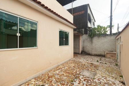 Casa para alugar com 80m², 2 quartos e 3 vagasQuintal