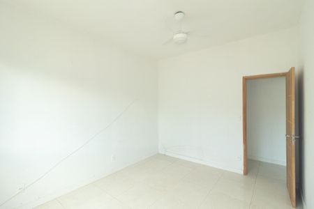 Casa para alugar com 80m², 2 quartos e 3 vagasQuarto 1