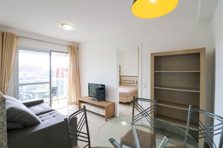 Sala de apartamento para alugar com 1 quarto, 36m² em Santo Amaro, São Paulo