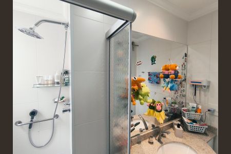 Apartamento à venda com 132m², 3 quartos e 2 vagasBanheiro da Suíte 3