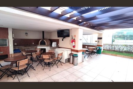 Apartamento à venda com 132m², 3 quartos e 2 vagasÁrea comum - Churrasqueira