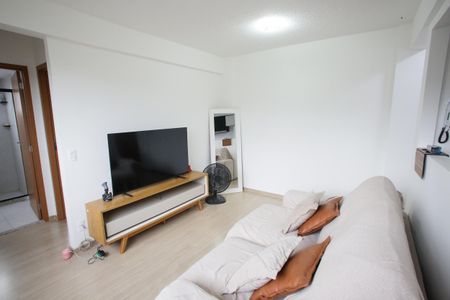 Sala de apartamento para alugar com 2 quartos, 58m² em Taquara, Rio de Janeiro