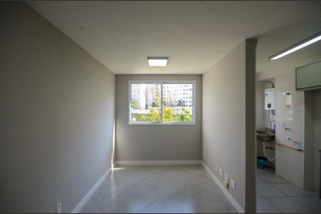 Sala de apartamento para alugar com 2 quartos, 44m² em Jardim Iris, São Paulo