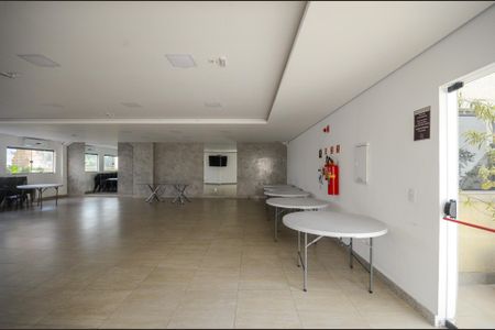 Apartamento para alugar com 44m², 2 quartos e 1 vagaÁrea comum - Salão de festas