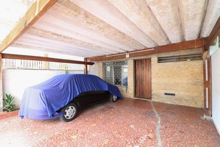 Garagem de casa à venda com 4 quartos, 183m² em Chácara Santo Antônio (zona Sul), São Paulo