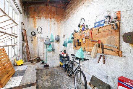 Casa à venda com 183m², 4 quartos e 2 vagas