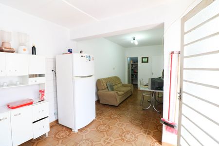 Casa para alugar com 183m², 4 quartos e 2 vagas Casa para alugar com 183m², 4 quartos e 2 vagasCozinha