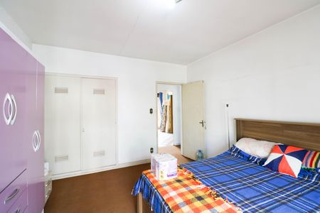Casa à venda com 183m², 4 quartos e 2 vagas Casa à venda com 183m², 4 quartos e 2 vagasQuarto 3