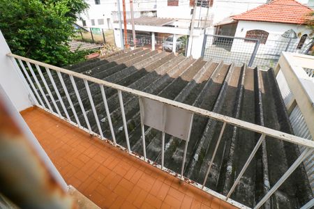 Casa à venda com 183m², 4 quartos e 2 vagas Casa à venda com 183m², 4 quartos e 2 vagasVaranda