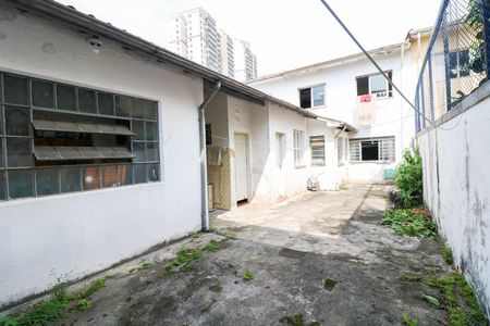 Casa à venda com 183m², 4 quartos e 2 vagas Casa à venda com 183m², 4 quartos e 2 vagasQuintal