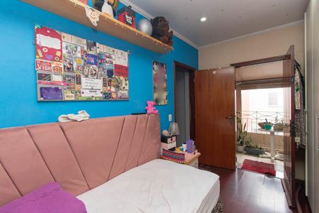 Casa à venda com 500m², 3 quartos e 4 vagas Casa à venda com 500m², 3 quartos e 4 vagasQuarto 2