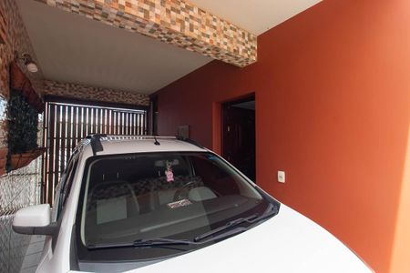 Casa à venda com 500m², 3 quartos e 4 vagas Casa à venda com 500m², 3 quartos e 4 vagasGaragem