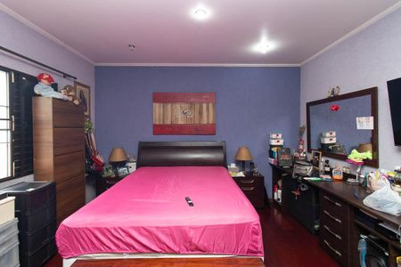 Casa à venda com 500m², 3 quartos e 4 vagas Casa à venda com 500m², 3 quartos e 4 vagasQuarto 3