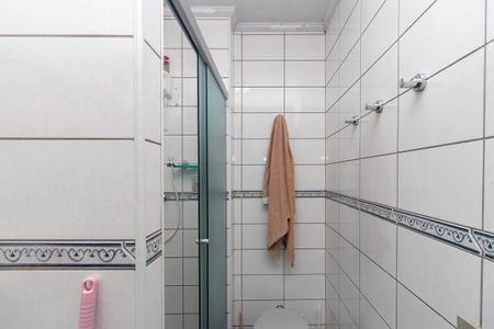 Casa à venda com 500m², 3 quartos e 4 vagas Casa à venda com 500m², 3 quartos e 4 vagasBanheiro de serviço