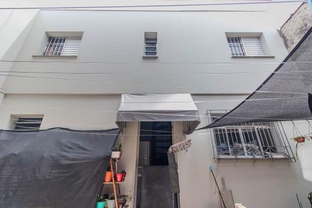 Casa à venda com 500m², 3 quartos e 4 vagas Casa à venda com 500m², 3 quartos e 4 vagasCasa dos Fundos