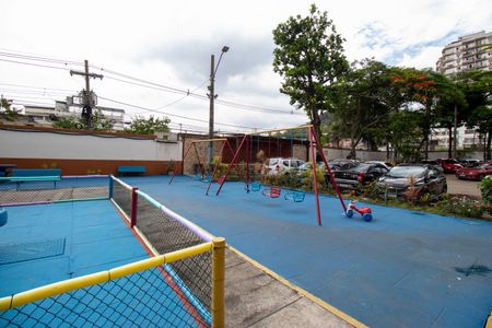 Apartamento à venda com 50m², 2 quartos e 1 vaga Apartamento à venda com 50m², 2 quartos e 1 vagaÁrea comum - Playground