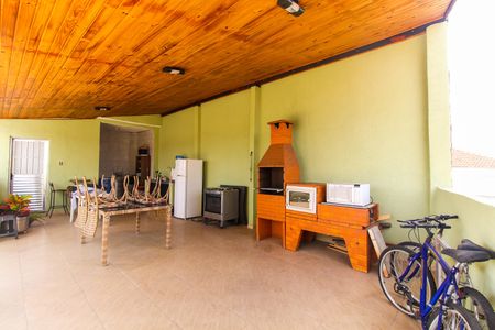 Casa para alugar com 100m², 2 quartos e sem vagaÁrea gourmet