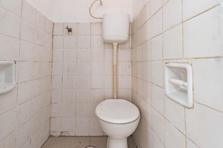 Casa para alugar com 50m², 2 quartos e sem vaga Casa para alugar com 50m², 2 quartos e sem vagaBanheiro