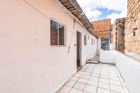 Casa para alugar com 50m², 2 quartos e sem vaga Casa para alugar com 50m², 2 quartos e sem vagaLavanderia
