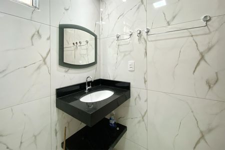 Apartamento à venda com 85m², 3 quartos e 1 vaga Apartamento à venda com 85m², 3 quartos e 1 vagaBanheiro