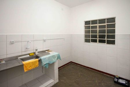 Casa para alugar com 90m², 2 quartos e 1 vagaCozinha