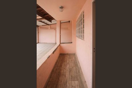 Casa para alugar com 90m², 2 quartos e 1 vagaVaranda